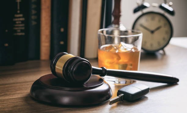 Legal implications of DUI highlight the need for Safe Drive Services, ensuring responsible and secure travel.